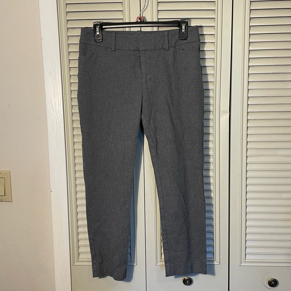 A New Day gray pants size 4